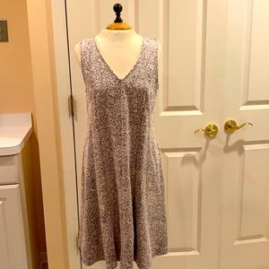 NEW — SPRING SALE -- LOFT — Lovely Floral Pink/Black Spring Dress — 8